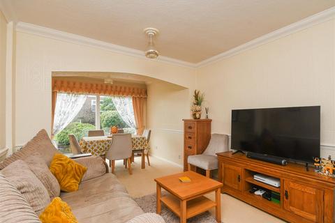 3 bedroom detached house for sale, 2 Reynolds Close, Swindon, Dudley