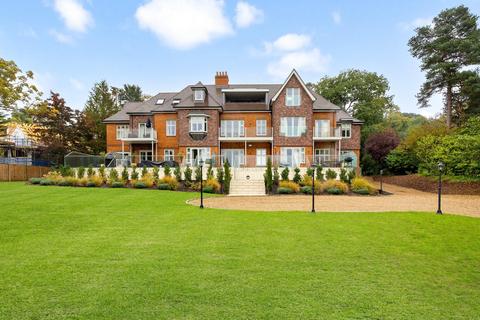 undefined, Langdon Grange, Oxshott, Leatherhead, KT22