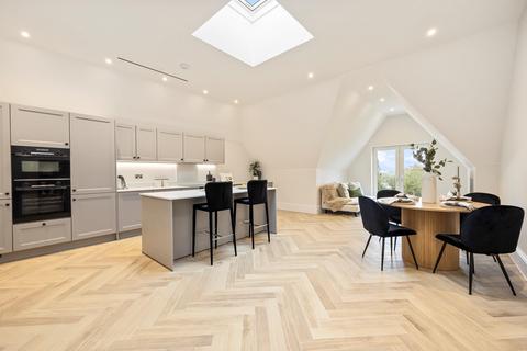 undefined, Langdon Grange, Oxshott, Leatherhead, KT22