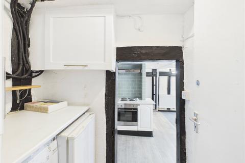 2 bedroom apartment to rent, High Street, East Grinstead, West Sussex, RH19