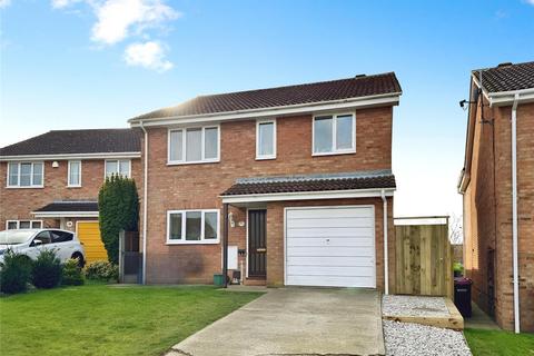 4 bedroom detached house to rent, Manor Close, Canterbury CT1