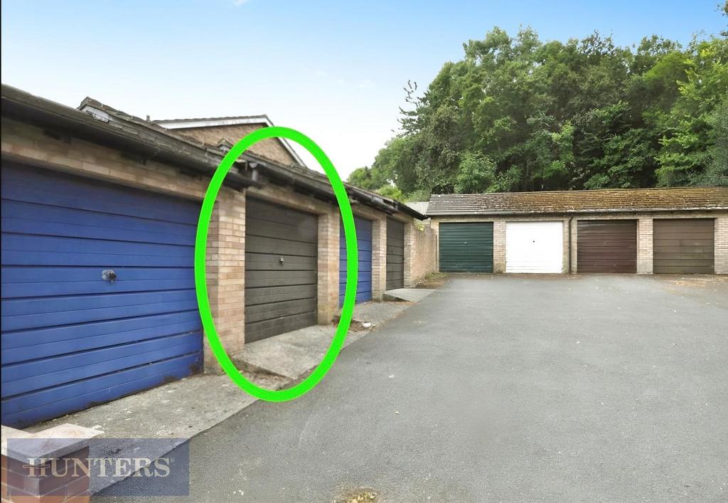 3678fb77-Garage.jpg