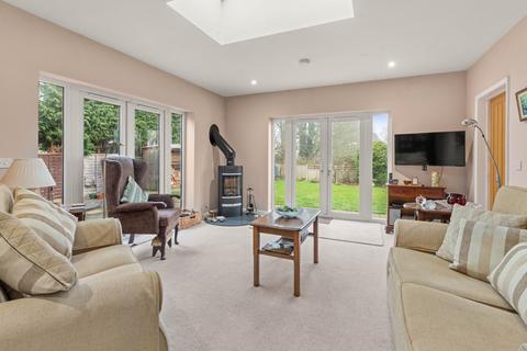 3 bedroom detached bungalow for sale, Raithby Road, Hundleby, PE23