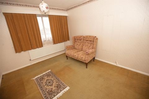 2 Stinchcombe, Yate, Bristol, BS37 4DN