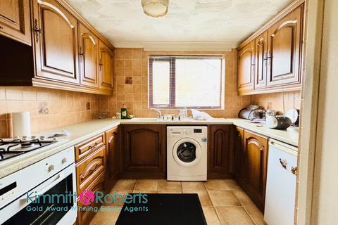 3 bedroom end of terrace house for sale, Furness Close, Peterlee, Durham, SR8