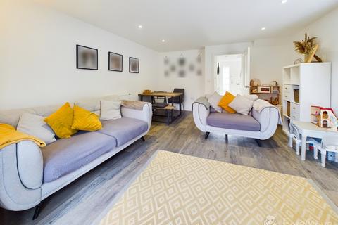 2 bedroom end of terrace house for sale, Badger Place, Bordon, Hampshire, GU35