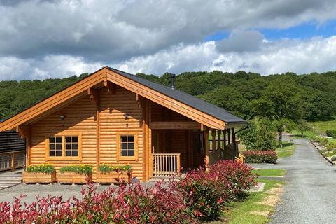 2 bedroom lodge for sale, Llanidloes Powys