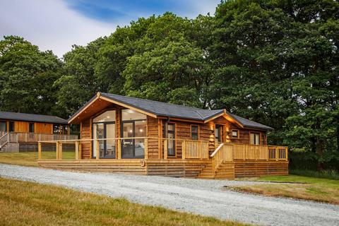 2 bedroom lodge for sale, Llanidloes Powys