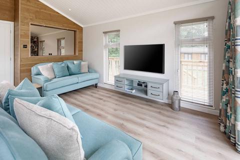 2 bedroom lodge for sale, Llanidloes Powys