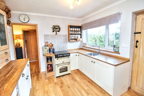 2 bedroom detached bungalow for sale, Greenways, Holt NR25