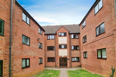 1 bedroom flat to rent, Spencer Court, Rushden NN10