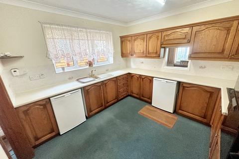 3 bedroom detached bungalow for sale, Verwood