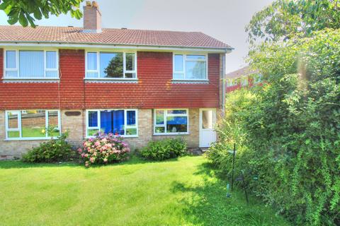 2 bedroom flat for sale, Prideaux Road, Eastbourne BN21