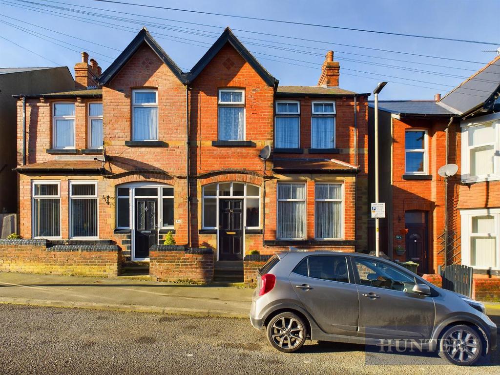 CAM03407 G0-PR0492-STILL019.jpg