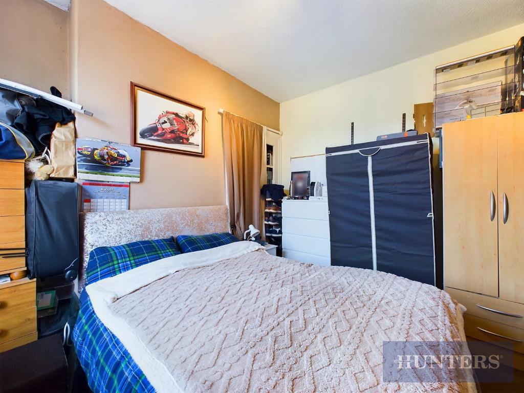 CAM03407 G0-PR0492-STILL005.jpg