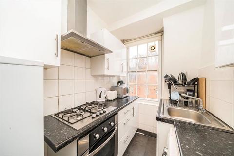 2 bedroom flat for sale, Melcombe Place, London NW1