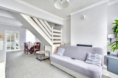 2 bedroom end of terrace house for sale, Nelson Road, Beeston, Nottingham