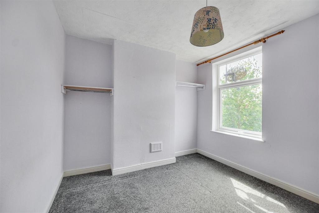 Bedroom 1 1.jpeg