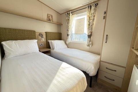 2 bedroom lodge for sale, Rye Harbour Holiday Park