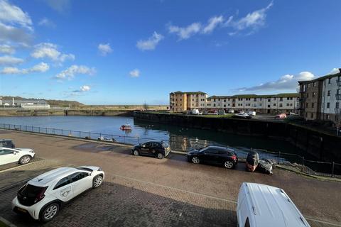 2 bedroom house to rent, Lord Gambier Wharf, Kirkcaldy