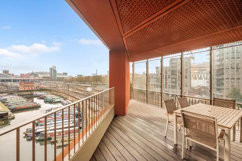 2 bedroom flat for sale, Tapestry Apartments, Kings Cross, N1C