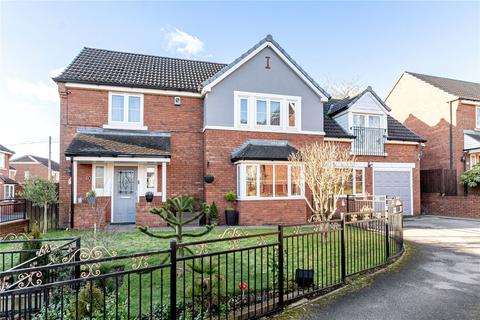 5 bedroom detached house for sale, Chestnut View, Morley, Leeds, West Yorkshire