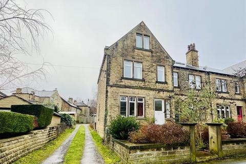 4 bedroom end of terrace house for sale, Elmfield Road, Huddersfield HD2