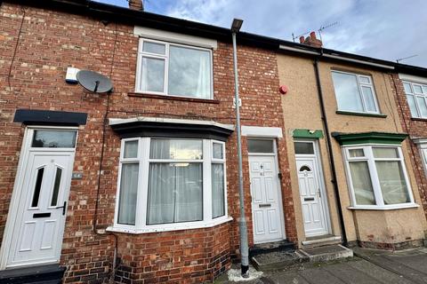 2 bedroom terraced house to rent, Kingston Street, Darlington DL3