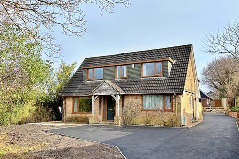 4 bedroom detached house for sale, Lonnen Road, Wimborne BH21