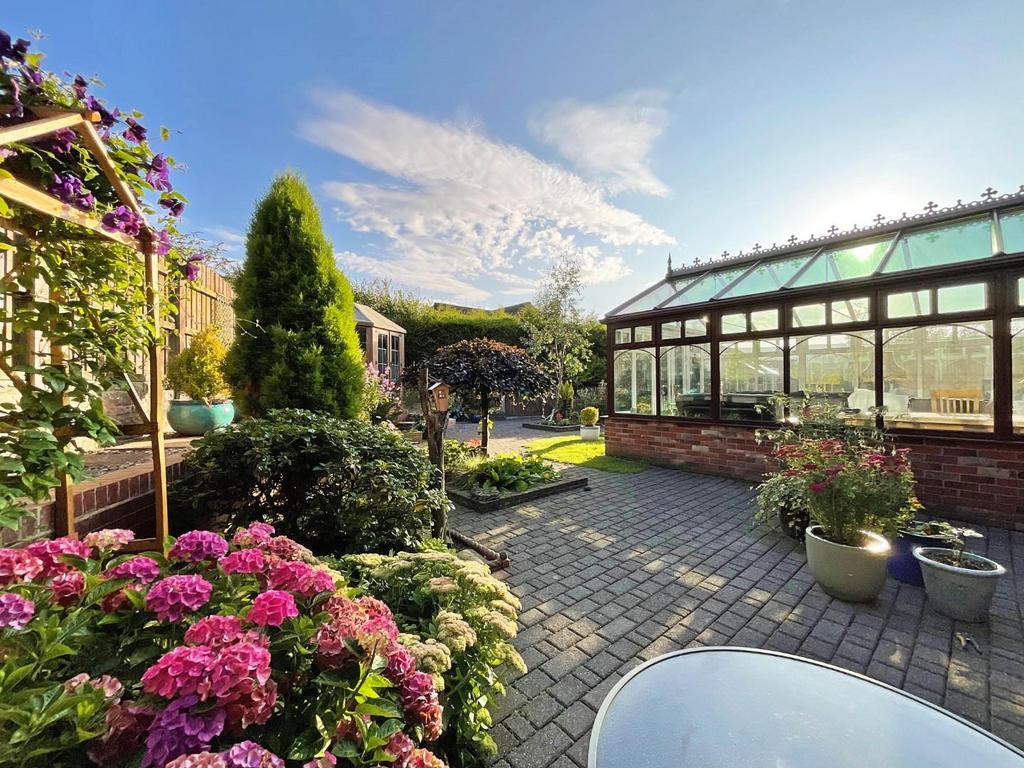 Garden 4.jpg