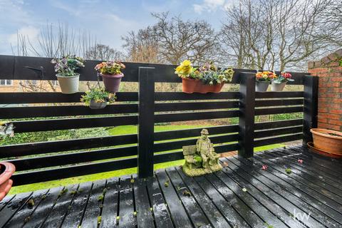 2 bedroom maisonette for sale, The Lawns, Stevenage, Hertfordshire
