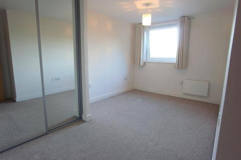 1 bedroom apartment to rent, Victoria Way, Woking, Surrey, GU21