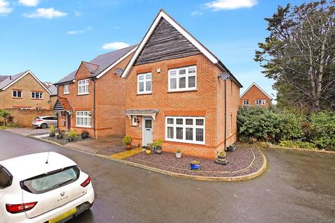 2 Aspdin Close, Halling, Rochester, ME2 1GD