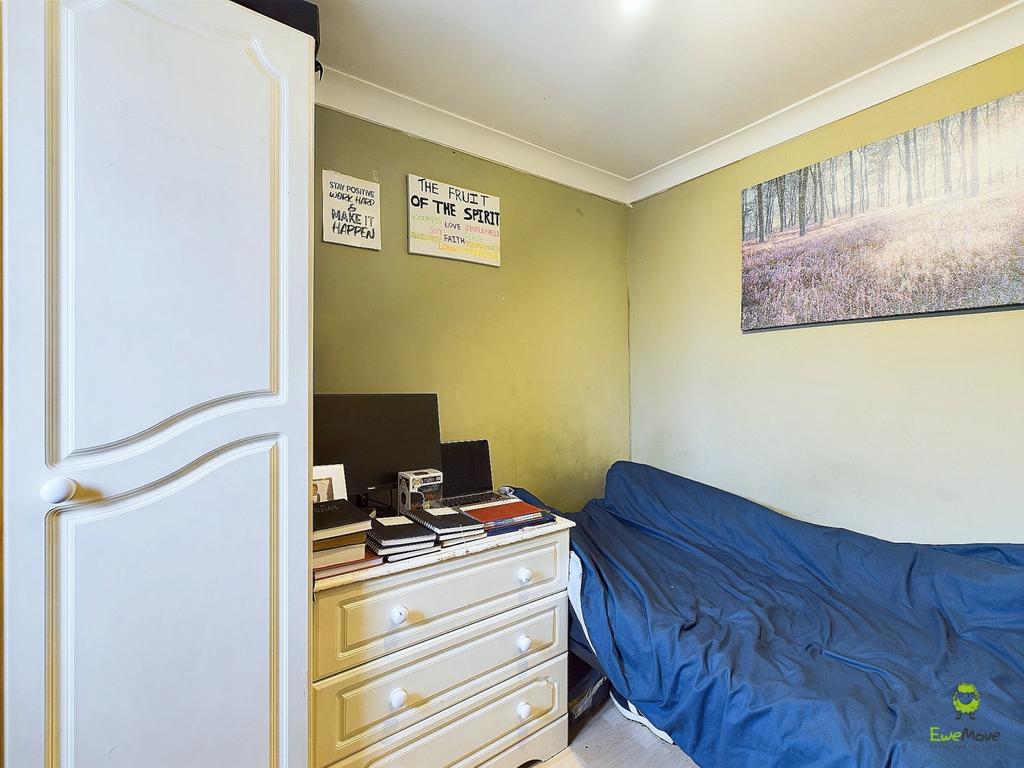 Presented by Kevin at Ewe Move Bexleyheath and Dart