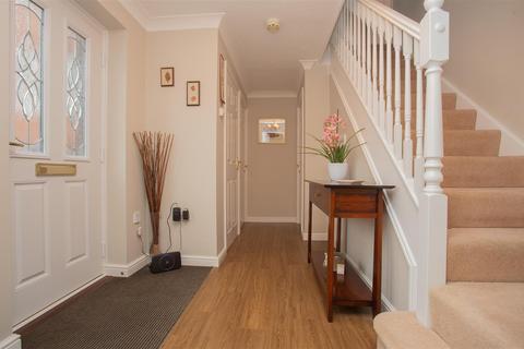 19 Alder Road, Hampton Hargate, Peterborough, PE7 8BU