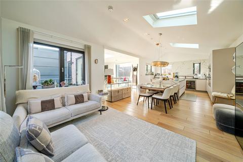 4 bedroom detached house for sale, St. James's Lane, London, N10