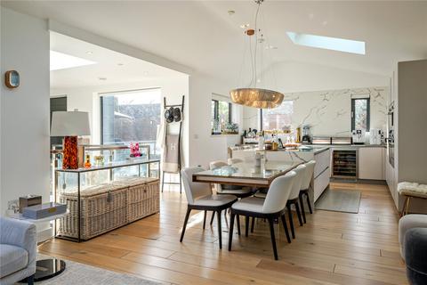 4 bedroom detached house for sale, St. James's Lane, London, N10