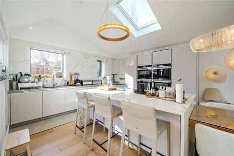 4 bedroom detached house for sale, St. James's Lane, London, N10