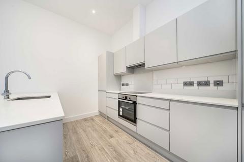 1 bedroom flat to rent, Portland Road, Norwood Junction SE25