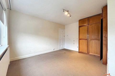 3 bedroom detached house for sale, Brook Avenue, Edgware