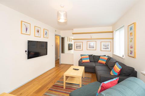 1 bedroom apartment for sale, Clapham Road, Clapham