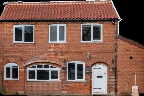 2 bedroom coach house to rent, Station Street, Donington, Spalding, Lincolnshire, PE11