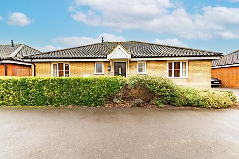 3 bedroom detached bungalow for sale, Purslane Drive, Caister-On-Sea