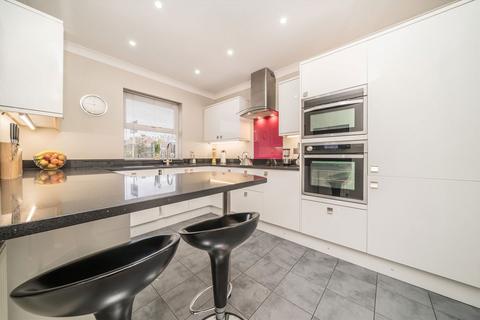 4 bedroom semi-detached house for sale, Seething Wells Lane, Surbiton KT6