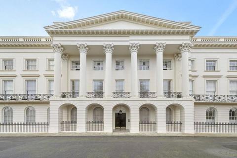 3 bedroom apartment to rent, Clarence Terrace, Regent's Park, London, NW1