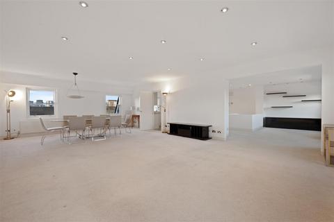 3 bedroom apartment to rent, Clarence Terrace, Regent's Park, London, NW1