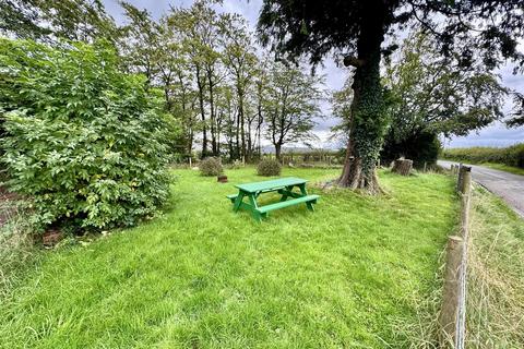 5 bedroom house for sale, Llanddeusant, Llangadog