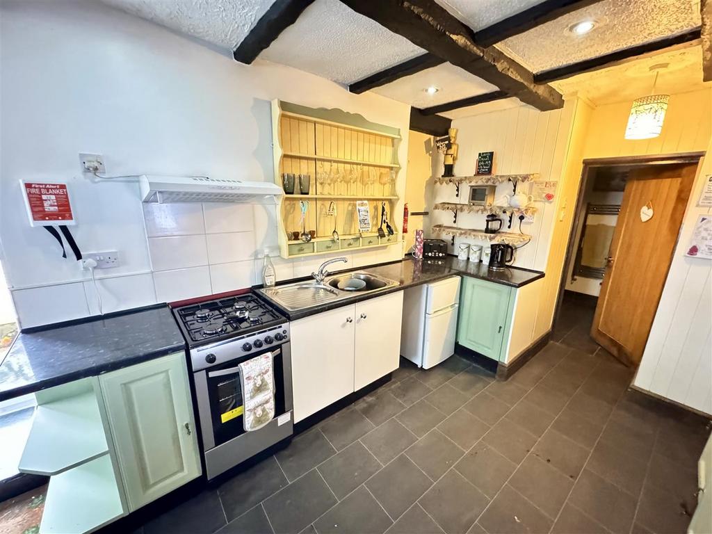 Kitchen area
