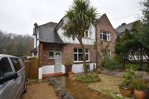 3 bedroom semi-detached house for sale, Harold Road, Hastings