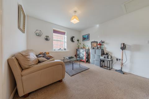 1 bedroom flat for sale, Hardwick Hall Way, Daventry NN11